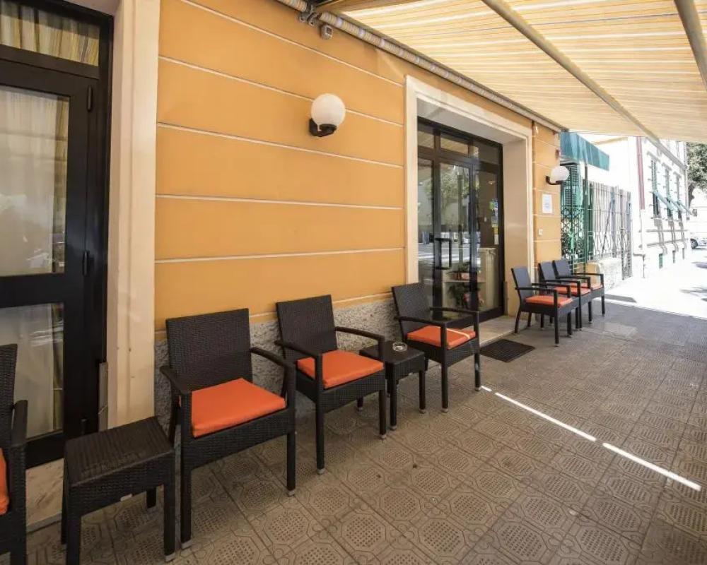 фото Hotel Bristol
