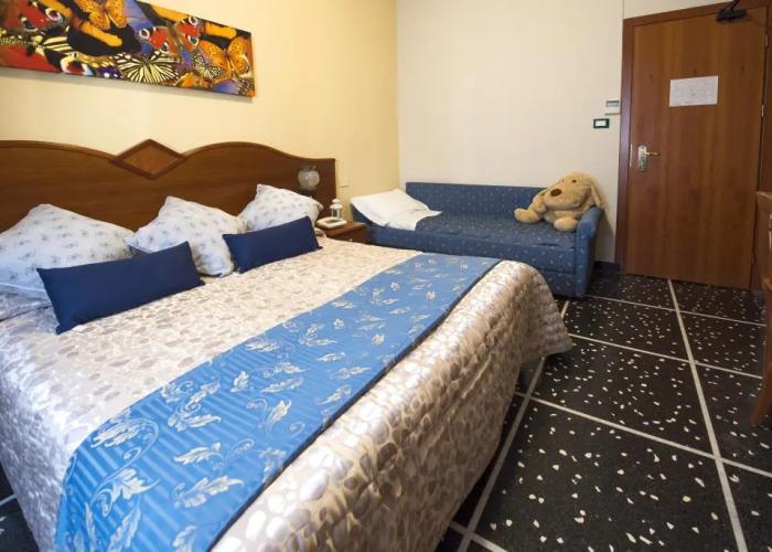Hotel Bristol