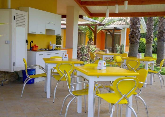 Hotel Baia Di Trainiti
