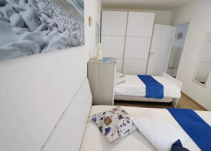 Luisa Holiday House With Air Conditioning And Balcony