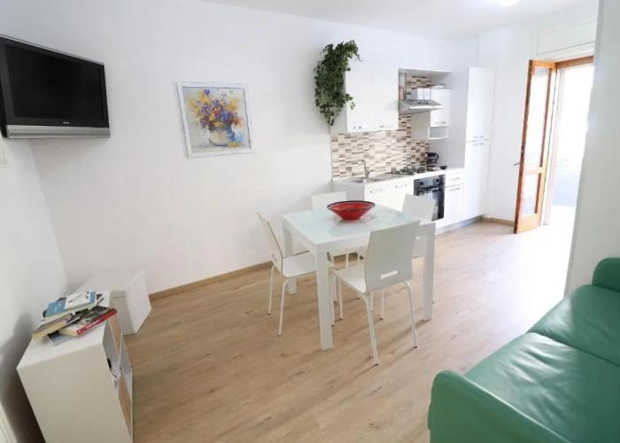 Luisa Holiday House With Air Conditioning And Balcony