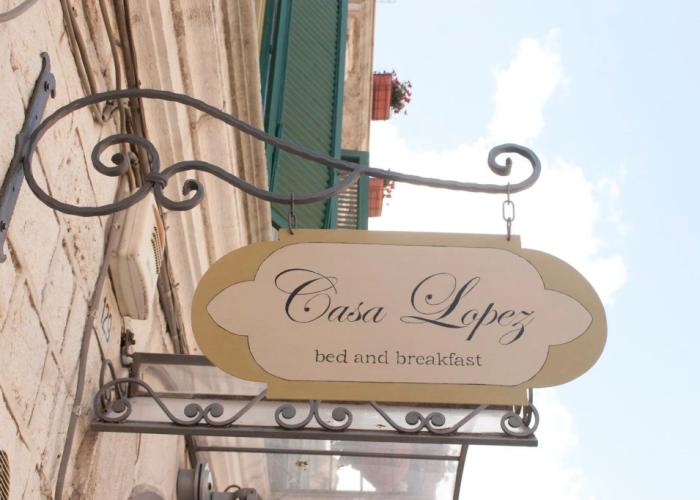 Casa Lopez