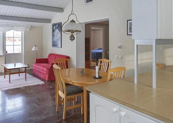 6 Person Holiday Home in Asbro-by Traum