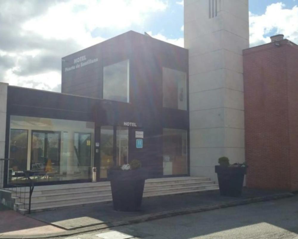 Hotel Puerta de Santillana