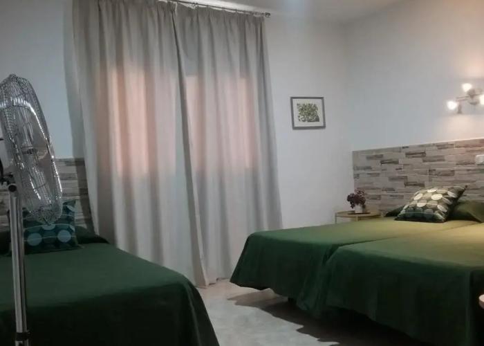 Hostal Residencia Cardona
