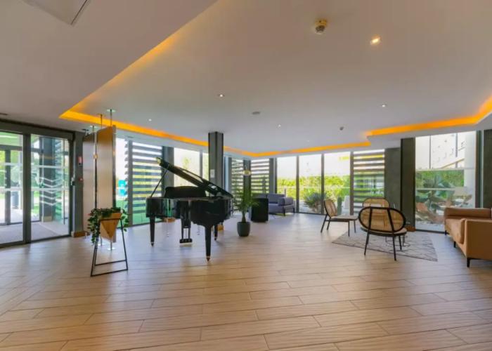 Zenitude Hotel la Valadiere, Ascend Hotel Collection