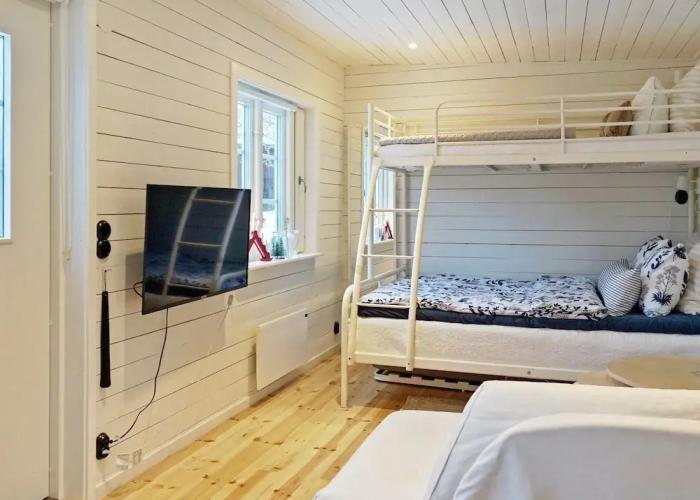 4 Person Holiday Home in Grisslehamn-by Traum