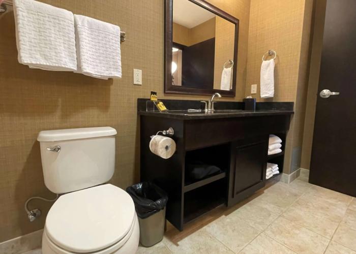 Best Western Plus Okotoks Inn & Suites
