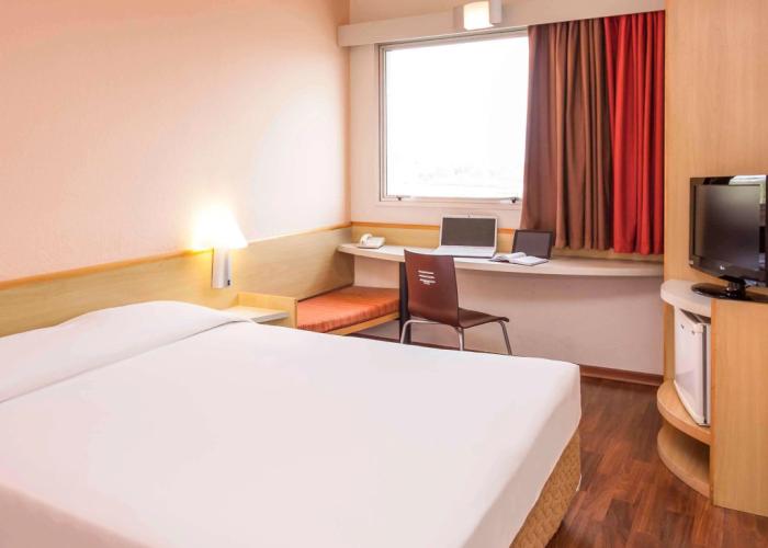 ibis Betim