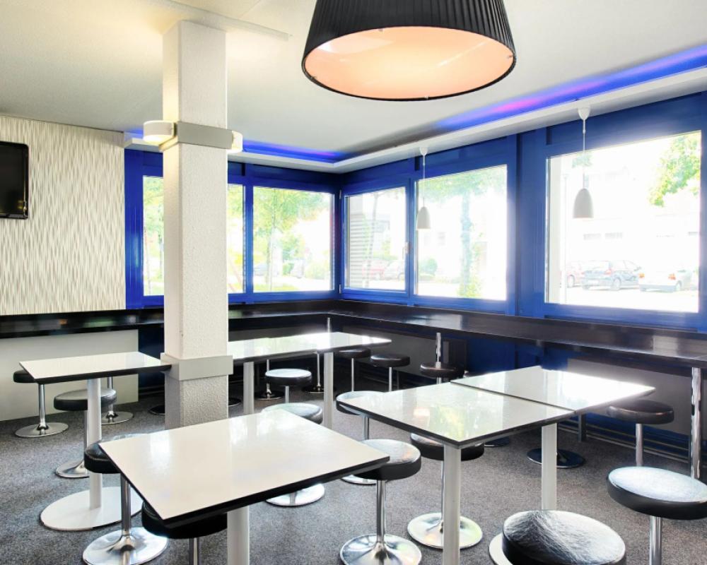 фото B&B Hotel München-Garching