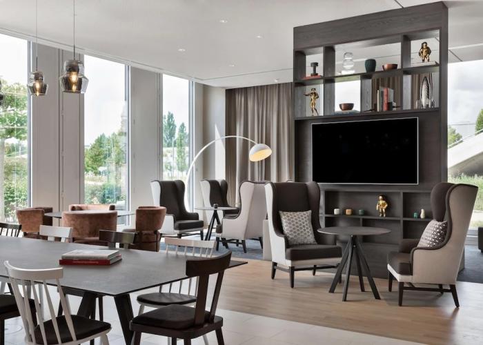 Stellaris Apartment Hotel
