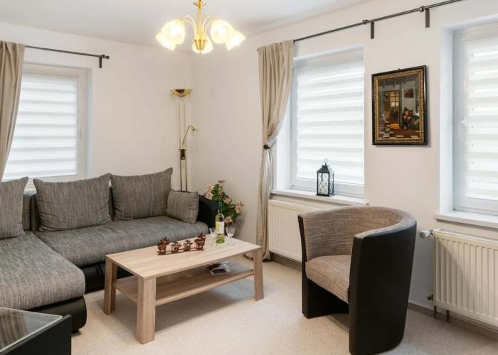 Serene Holiday Home in Naumburg near River