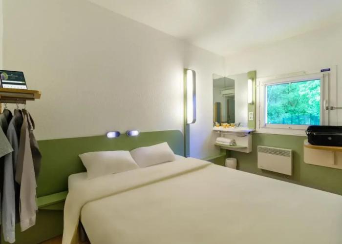 B&B HOTEL Cannes Mouans Sartoux