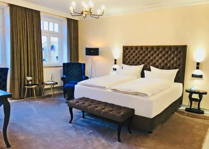 Meergut Hotels