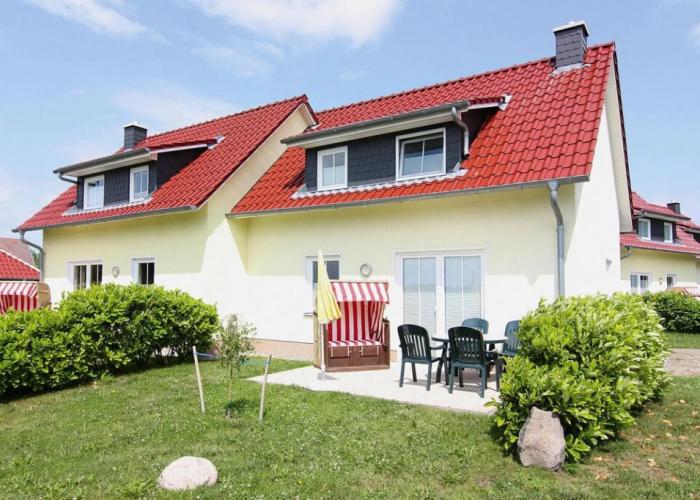 Semi-detached House, Kuehlungsborn