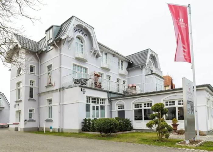 Hotel IV Jahreszeiten Strandperle