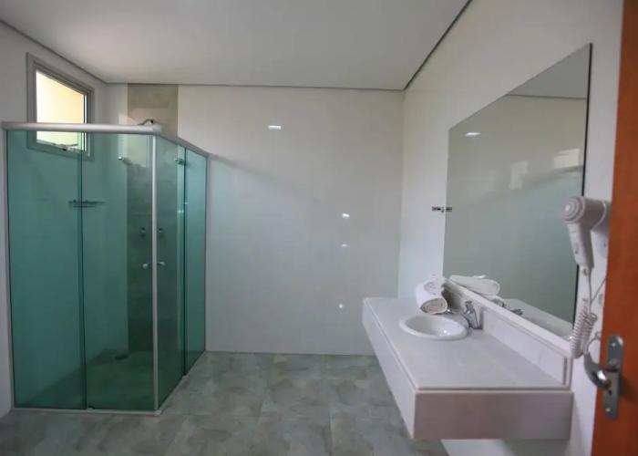 Oly Plaza Hotel