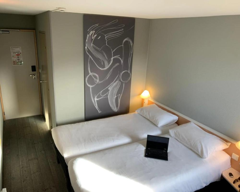 фото ibis Auray