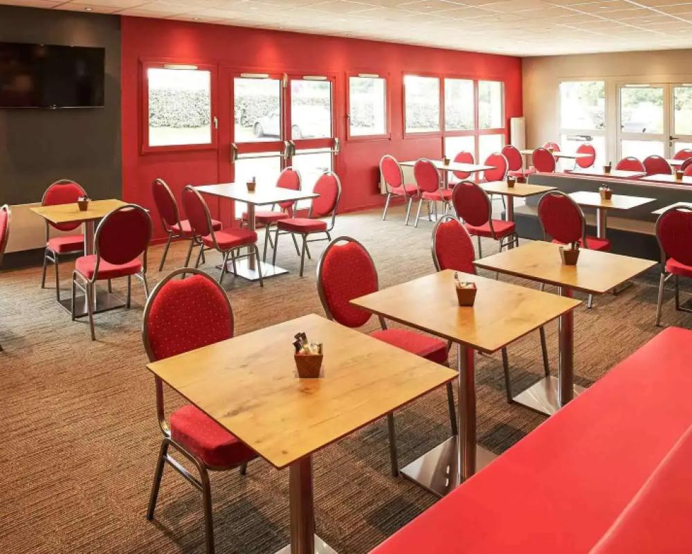 фото ibis Auray