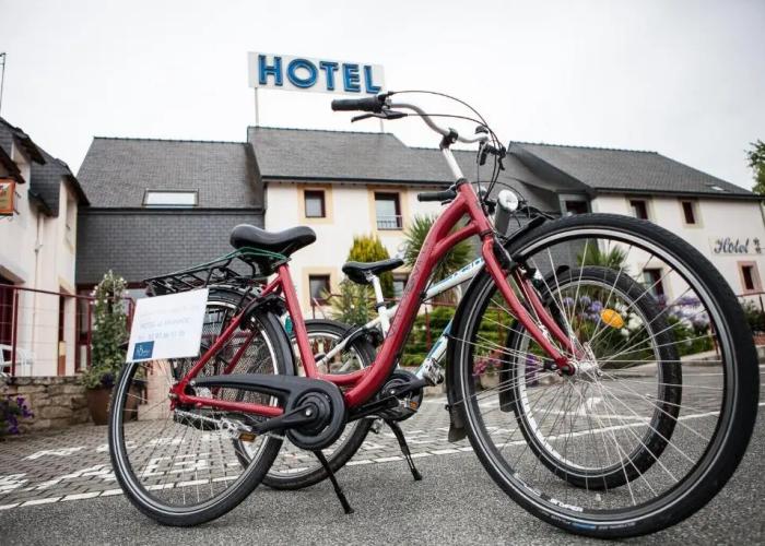 Brit Hotel Le Branhoc