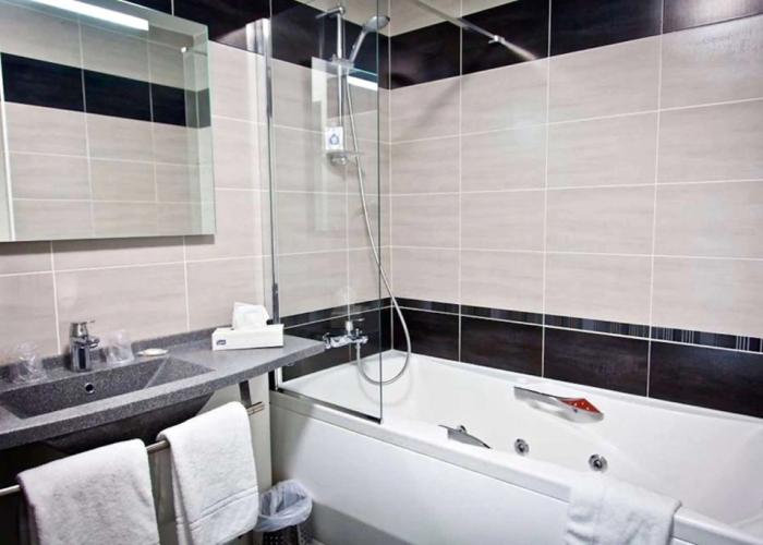 Hotel Kyriad Auray - Carnac
