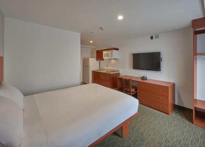 Extended Suites Monterrey Aeropuerto