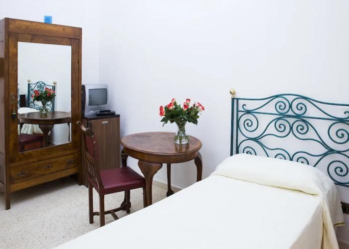 Vittoria Guest House - Battipaglia