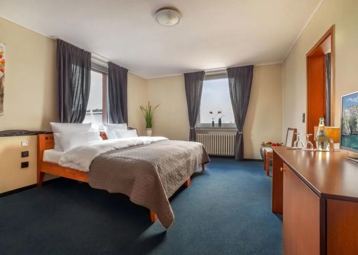 Hotel Omega