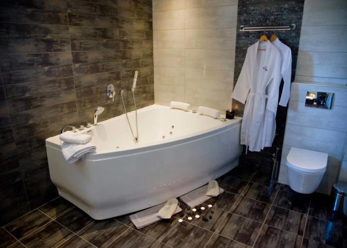 Five Senses Luxury Villas