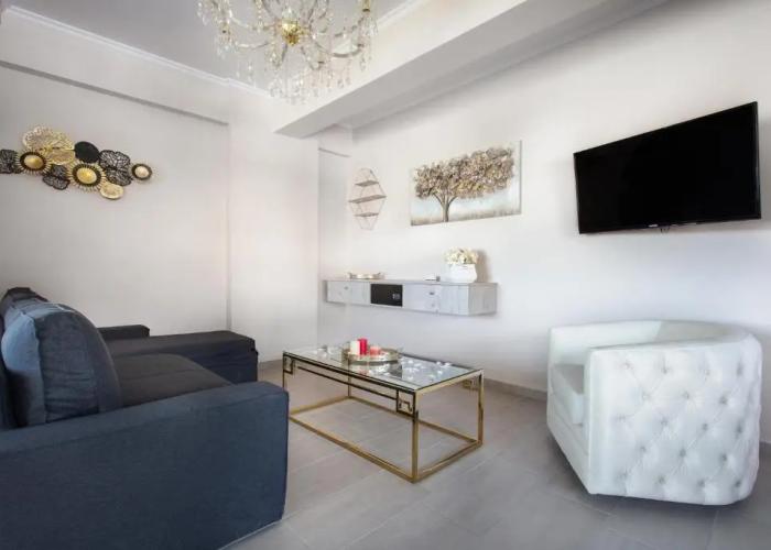 Royalty Suites Loft