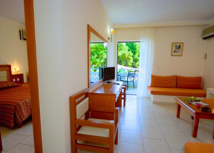 Porfi Beach Hotel