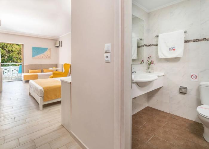 Porfi Beach Hotel