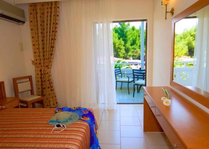 Porfi Beach Hotel