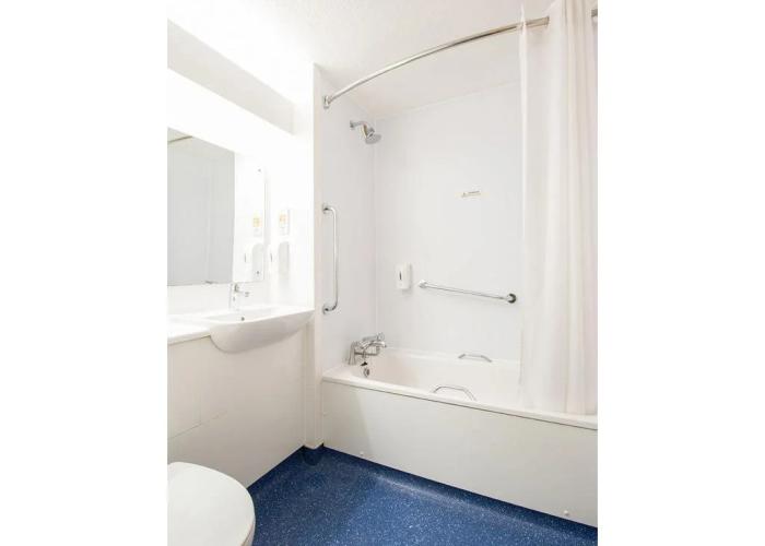 Travelodge Stafford M6