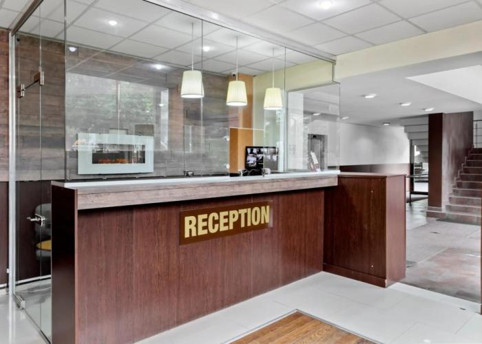 Hotel Charter