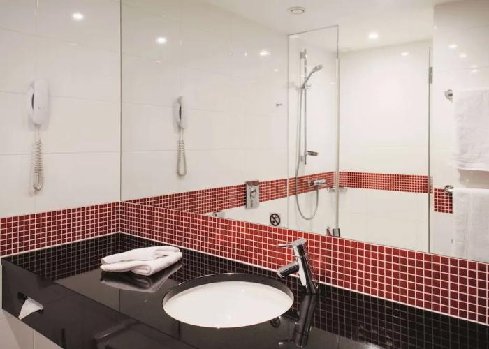 Vienna House Easy Airport Bucharest (ex. HOTEL ANGELO AIRPORT)