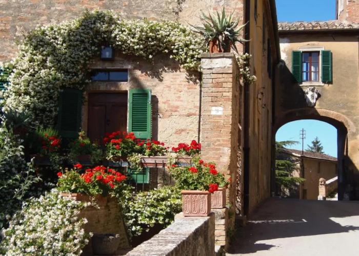 Borgo Lucignanello Bandini