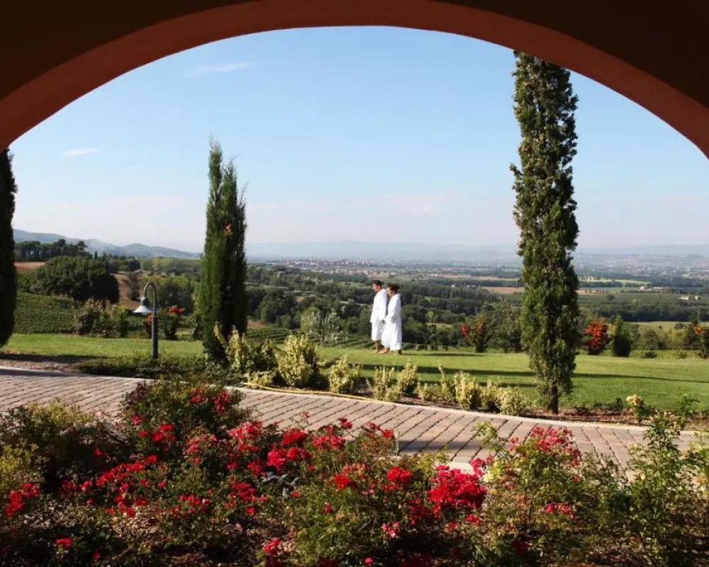 фото Borgobrufa Spa Resort Adults Only