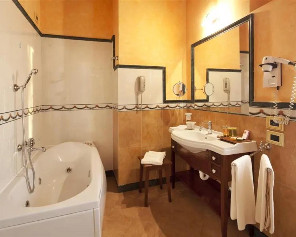 фото Borgobrufa Spa Resort Adults Only
