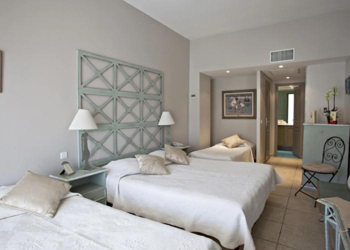 Le Suffren Hotel