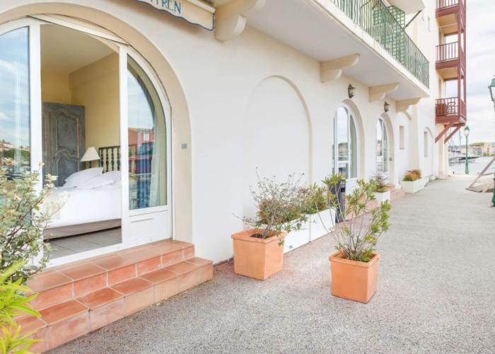 Le Suffren Hotel