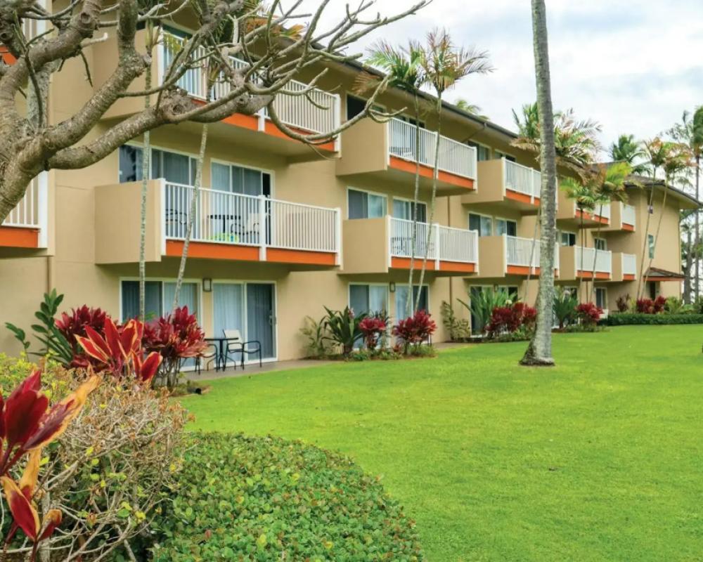 Kauai Coast at the Beachboy