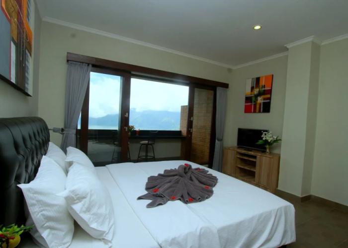 The Cave Hotel