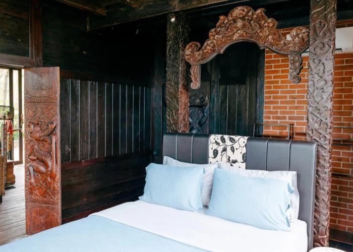Most Exotic Beachfront Villa Keong