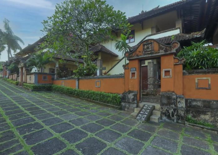Dewi Sinta Hotel and Restaurant