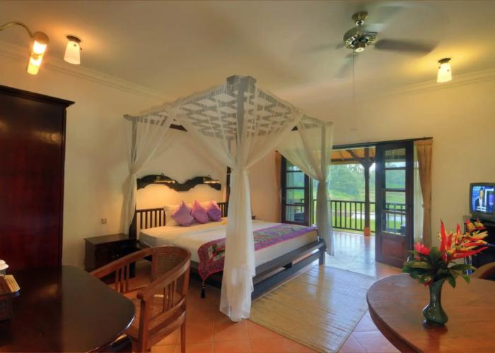 Cempaka Belimbing Villas
