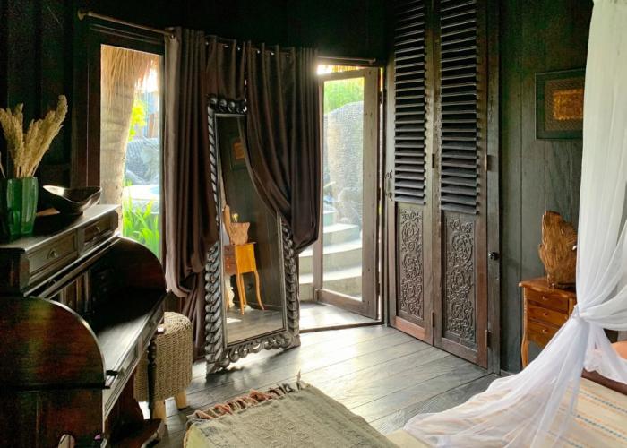 Most Exotic Beachfront Villa Keong