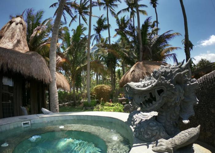Most Exotic Beachfront Villa Keong