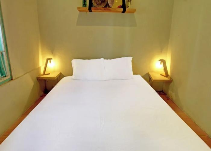 OYO 92825 Kamar Lombok