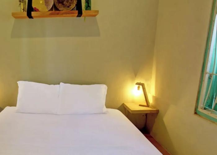 OYO 92825 Kamar Lombok